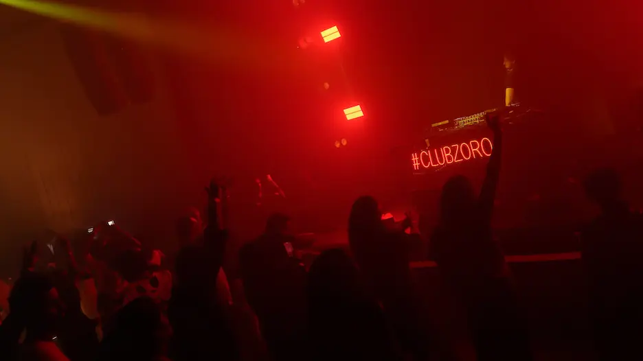 Techno dj Anastrrix live performance