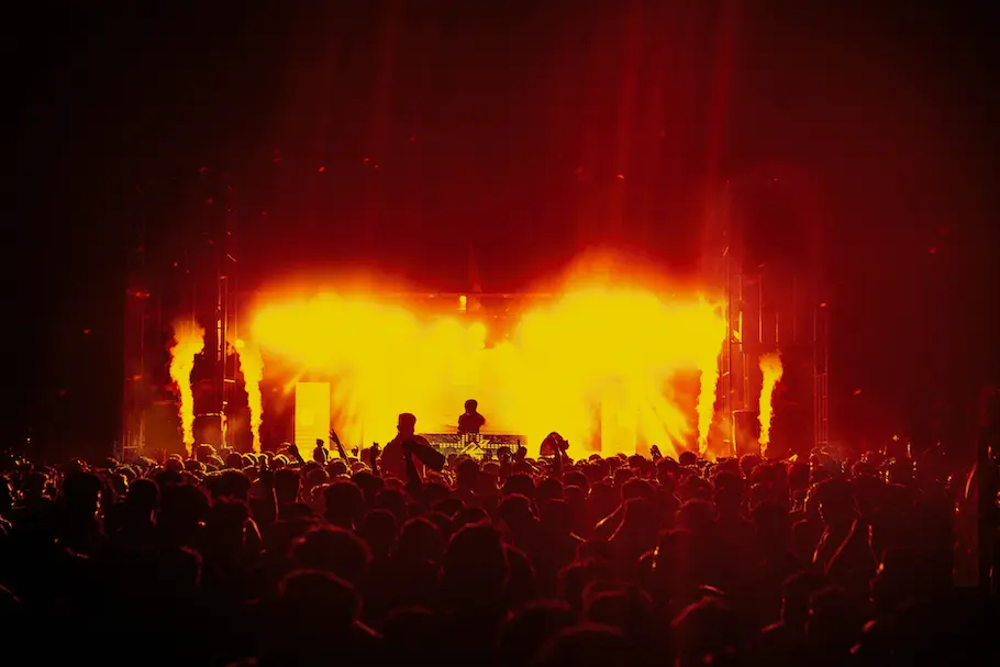Techno dj Anastrrix live performance