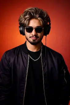 Techno dj Anastrrix live performance
